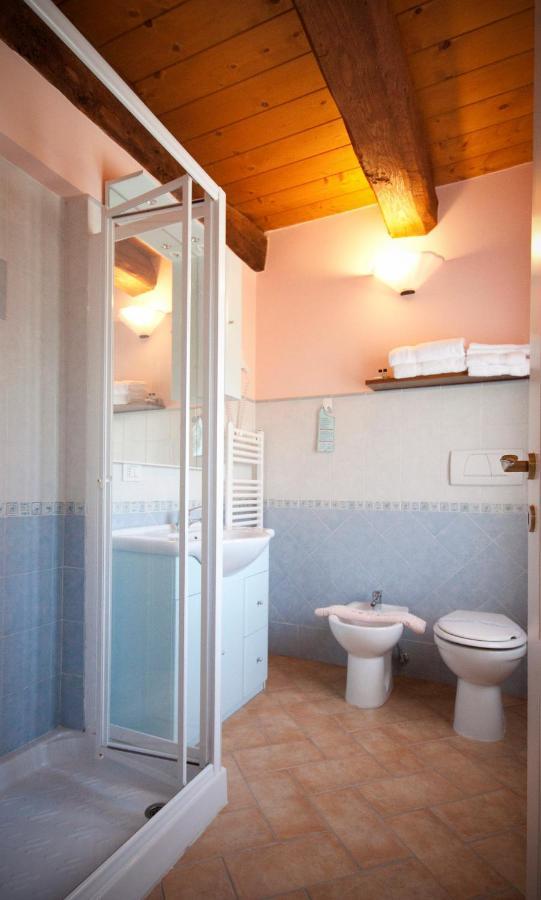 Agriturismo Vecchio Gelso Ortezzano ภายนอก รูปภาพ